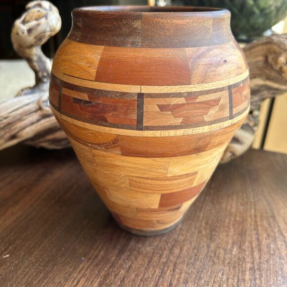 Vintage SOUTHWEST HAND TURNED WOOD Art VASE 7.5” tall - Picture 3 of 10